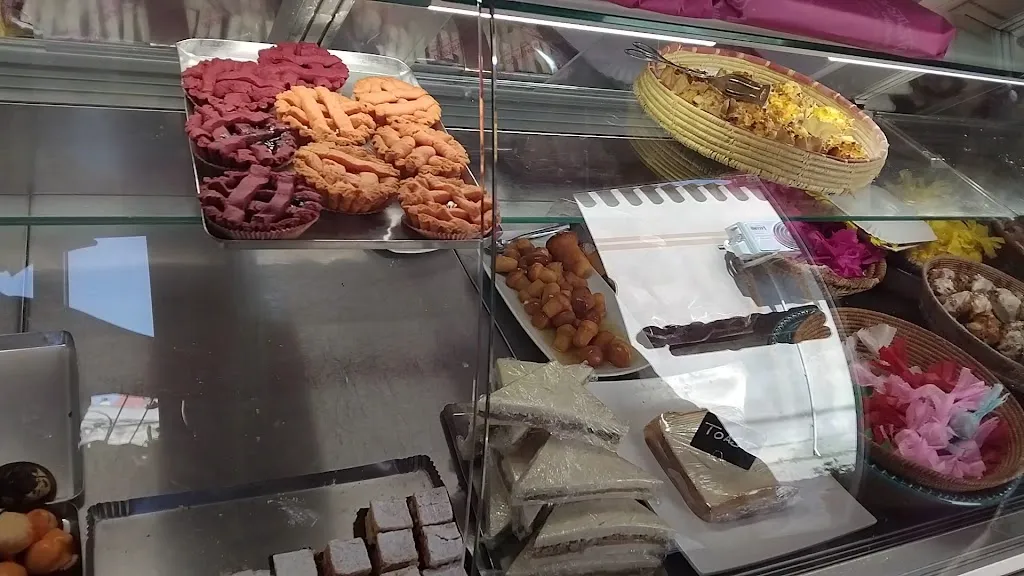 Pasticceria Dolce & Salato_Riola Sardo_slider_image_2