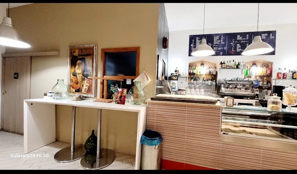 Caffetteria tabacchi Sa Barritta D Ierardi Simone restaurant in Riola Sardo