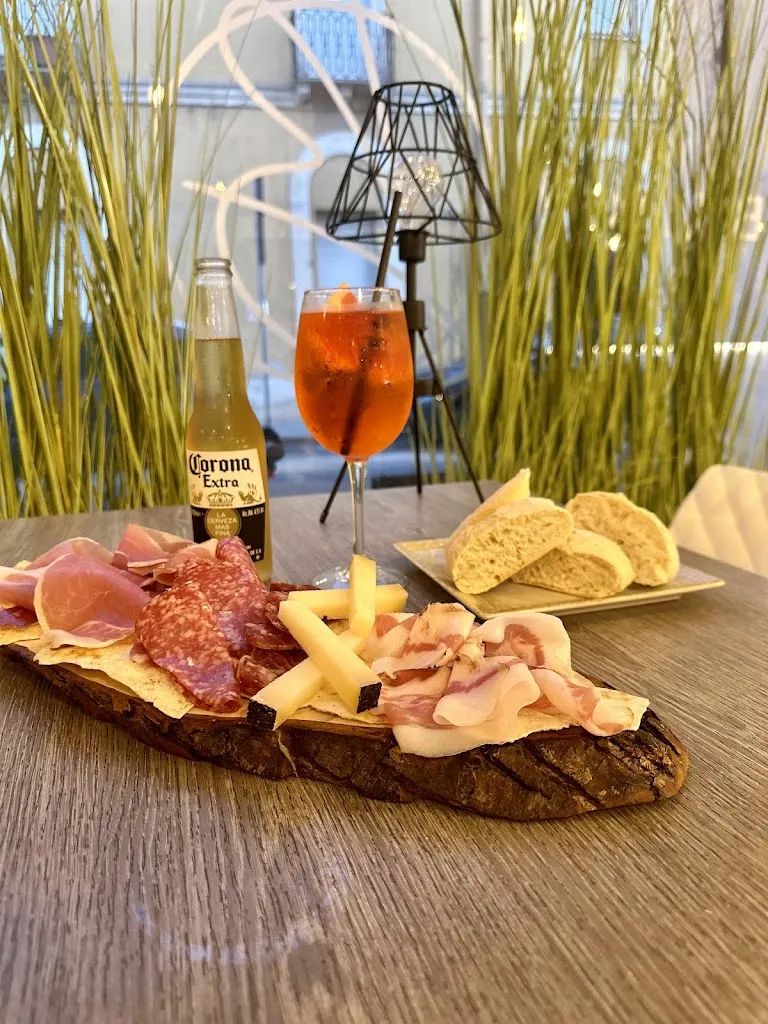 Menu_Bellika's Lounge Bar_Quartucciu_image_8