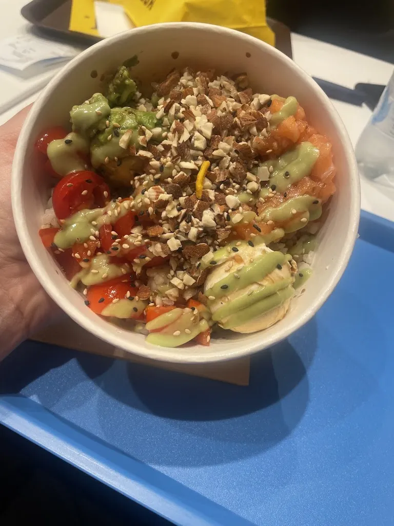 Dalila Lai_Poke House - Millennium_Quartucciu_review