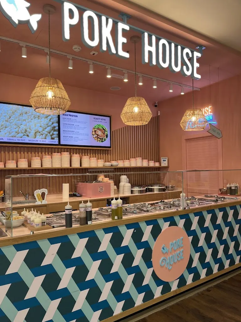 Poke House - Millennium restaurant in Quartucciu