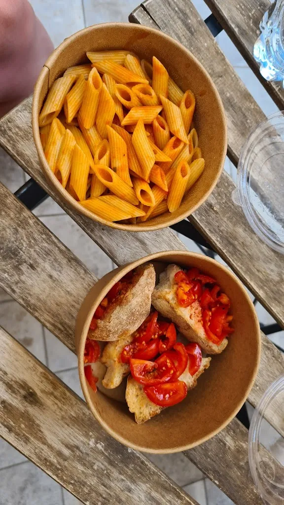 Victoria_Pastadì - Tutti i Giorni è Carbo-Day_Quartucciu_recensione