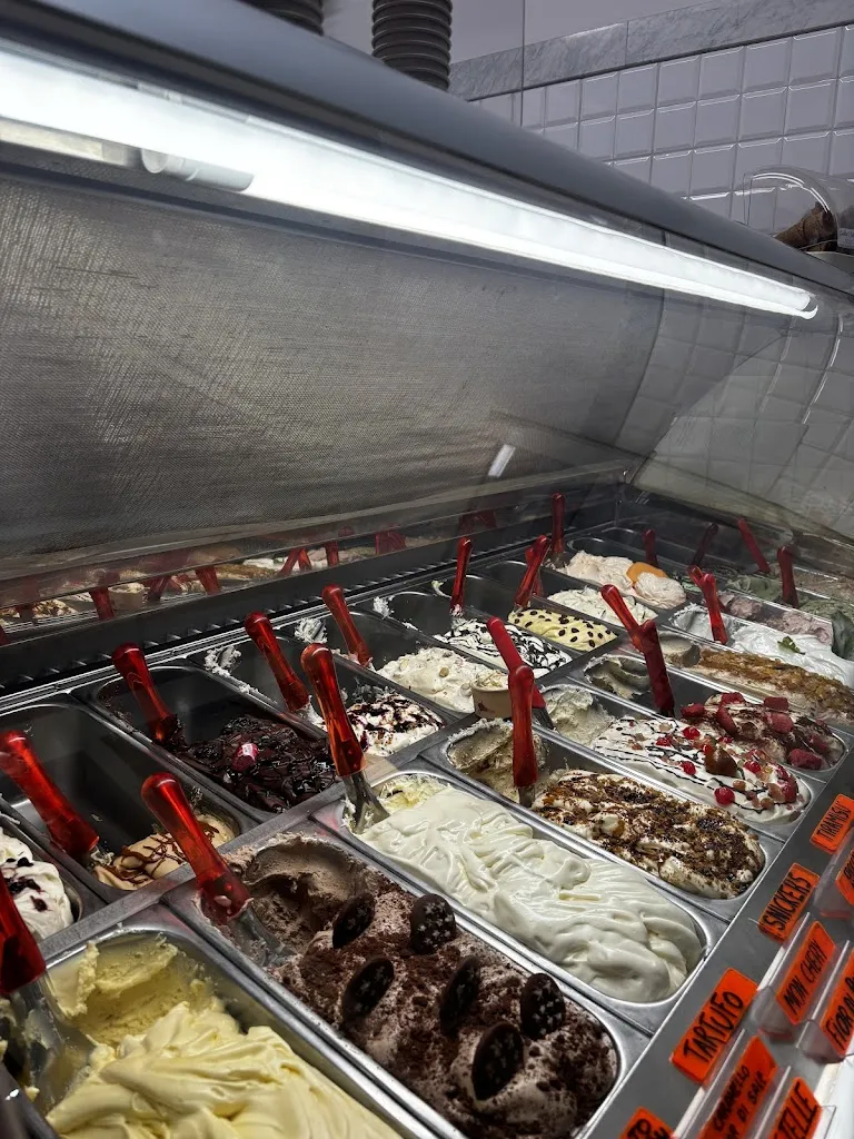 marti mattana_GELATERIA ARTIGIANALE LA PIAZZETTA_Quartucciu_recensione