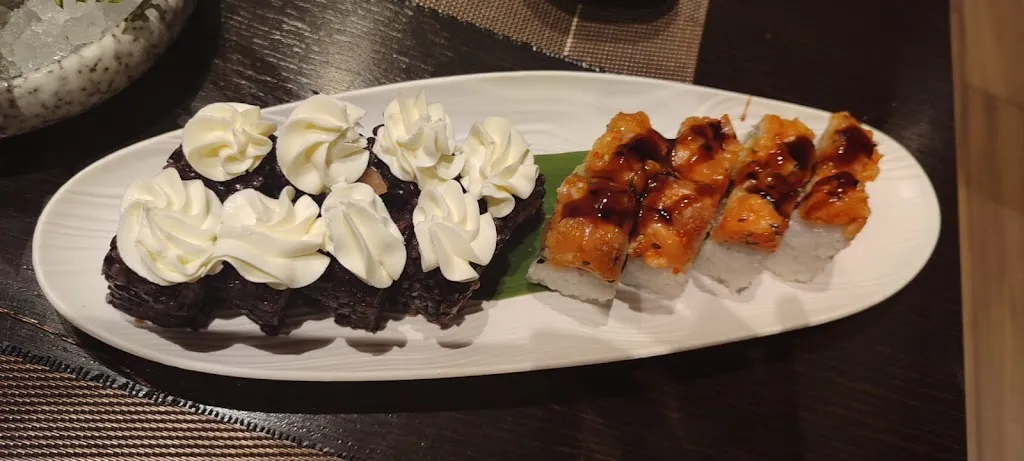 F. om_SINGAPORE RESTAURANT_Quartucciu_review