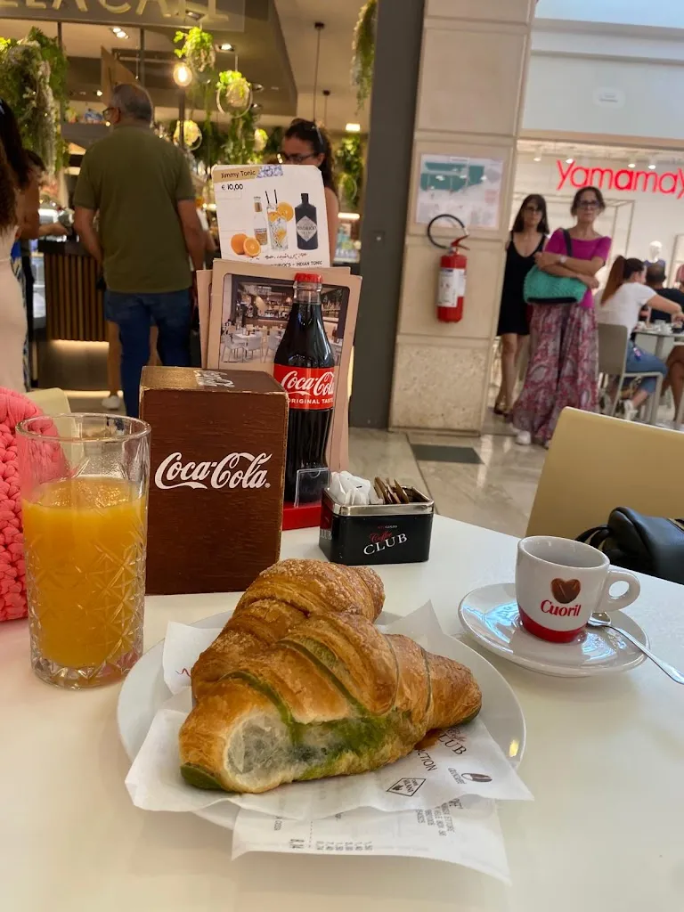 Francesca Medda_Vela Cafe'_Quartucciu_review