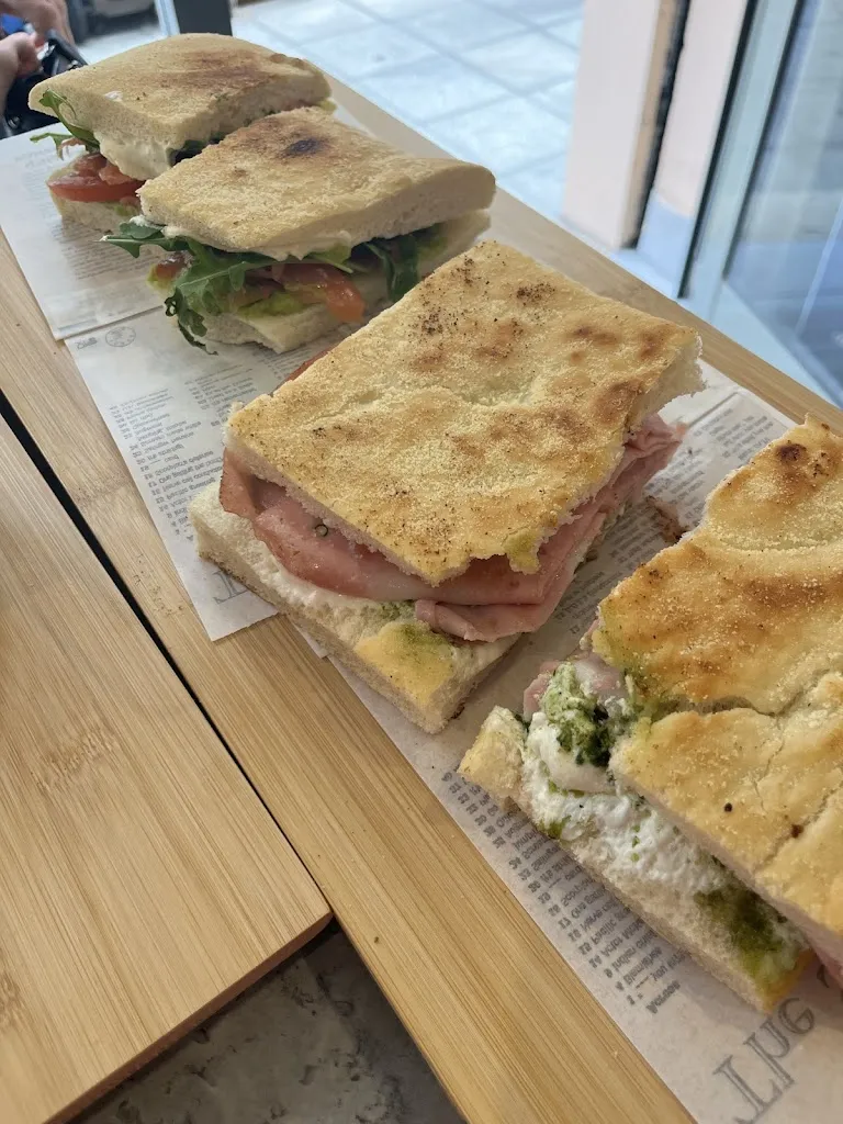 Tipi Toasti | Toast Quartu_Quartucciu_slider_image_2