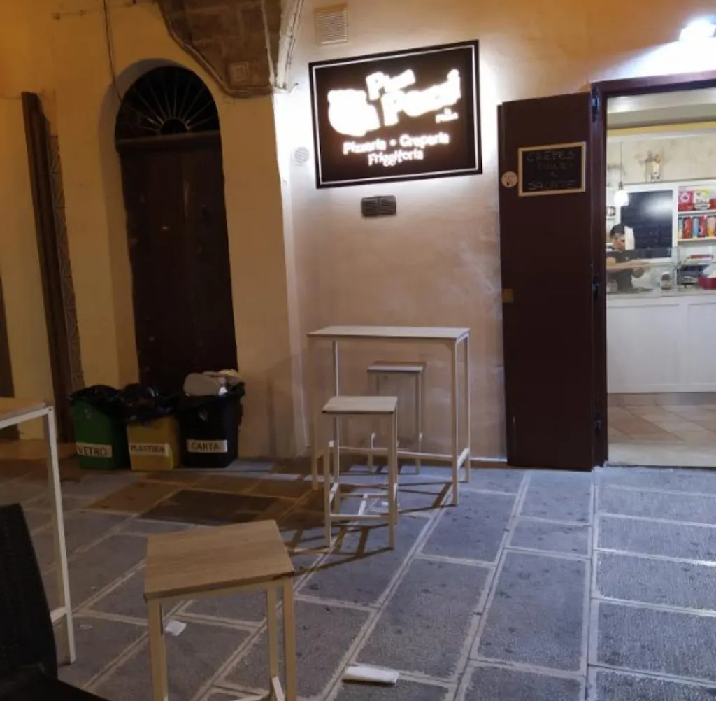 Pizza a pezzi in piazza - Bistrot s.r.l.s._Francavilla Fontana_slider_image_1