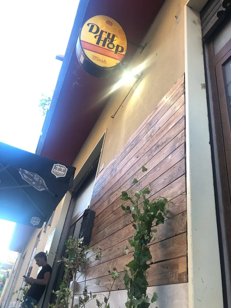 Dry Hop Beer Risto Club_Quartu Sant'Elena_slider_image_1