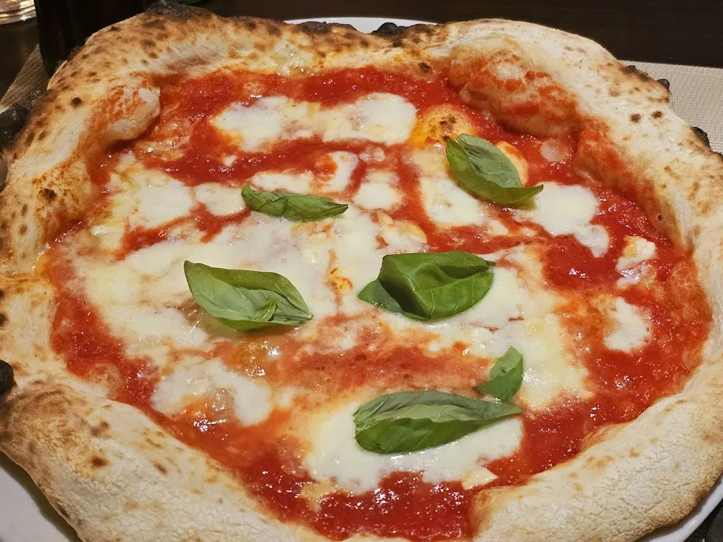 Metropizza_Quartu Sant'Elena_slider_image_3