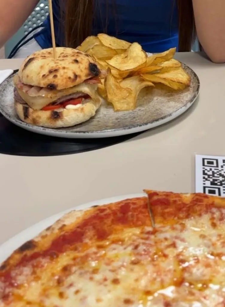 Isabel María_Oxtop21_Quartu Sant'Elena_review