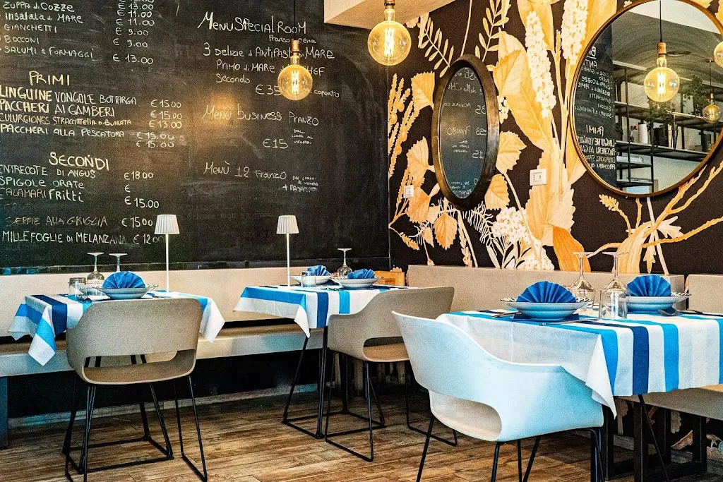 Room49 restaurant in Quartu Sant'Elena