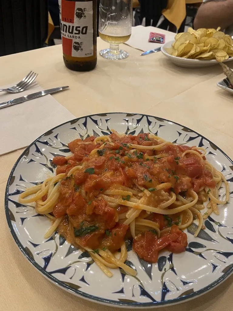 Rebecca Christoph_Ristorante Pizzeria Le Camelie_Quartu Sant'Elena_review