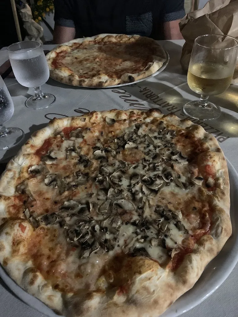 Ina Rittershofer_Ristorante Pizzeria Le Camelie_Quartu Sant'Elena_review