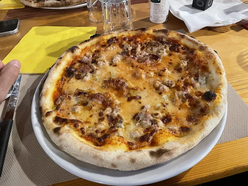 Davide Usai_L'Arazzo _Samassi_review