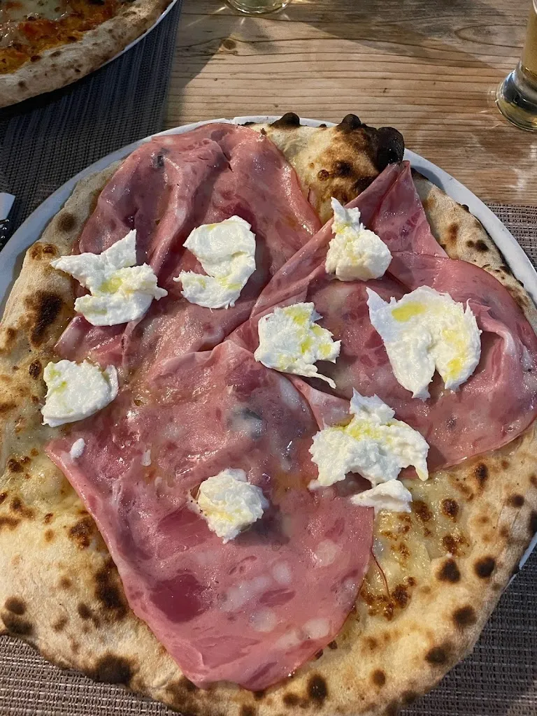 L'Arazzo _Samassi_slider_image_3