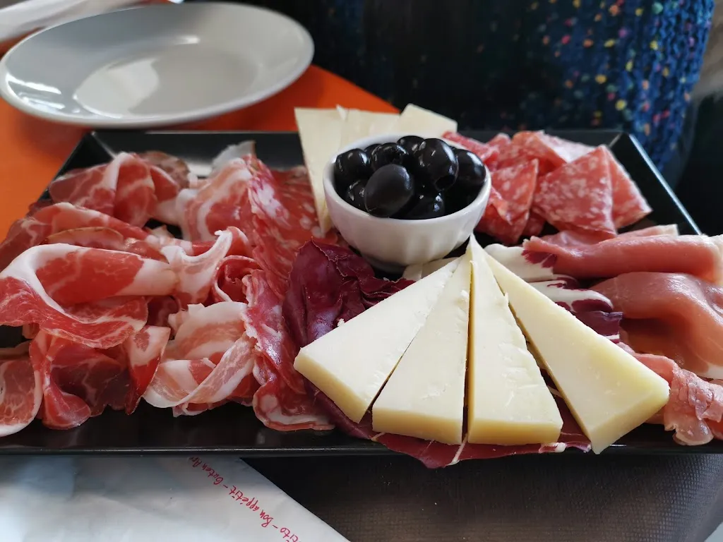 Isola caffé_Samassi_slider_image_2