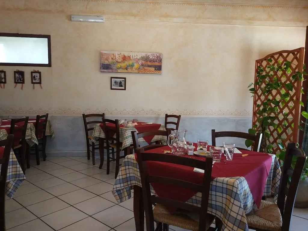 Trattoria Su Ziru restaurant in Samassi
