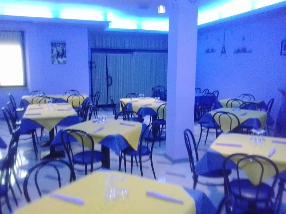 Blue Rose restaurant in Samugheo