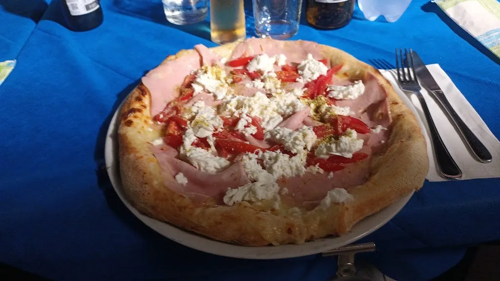 Marinella Ortu_RossoBrace Ristorante Pizzeria_San Giovanni Suergiu_review