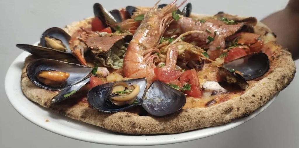 RossoBrace Ristorante Pizzeria_San Giovanni Suergiu_slider_image_2