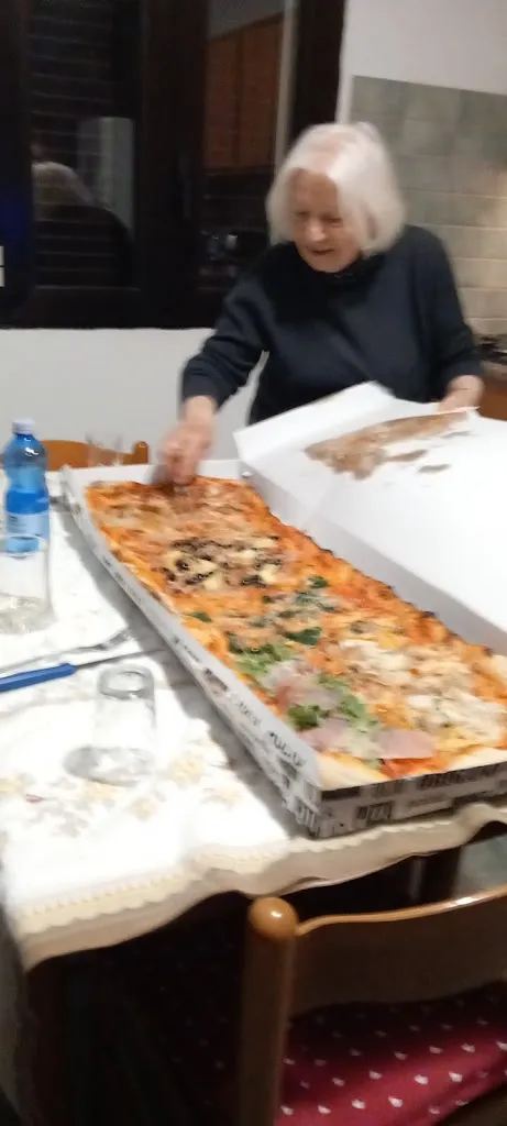 Ornella Piras_Pizzeria da Tony_San Giovanni Suergiu_review