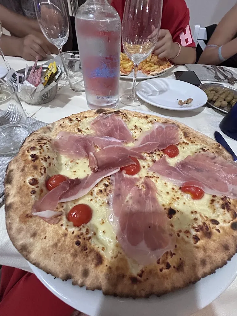 RISTORANTE SANTA LUCIA_San Gavino Monreale_slider_image_2