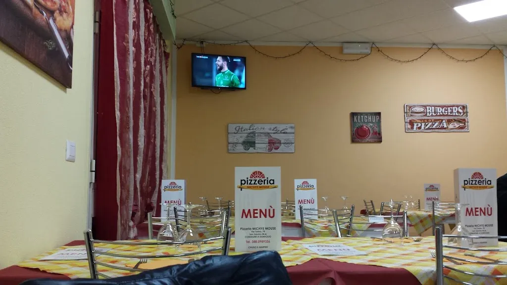 Pizzeria Michye Mouse_San Gavino Monreale_slider_image_3