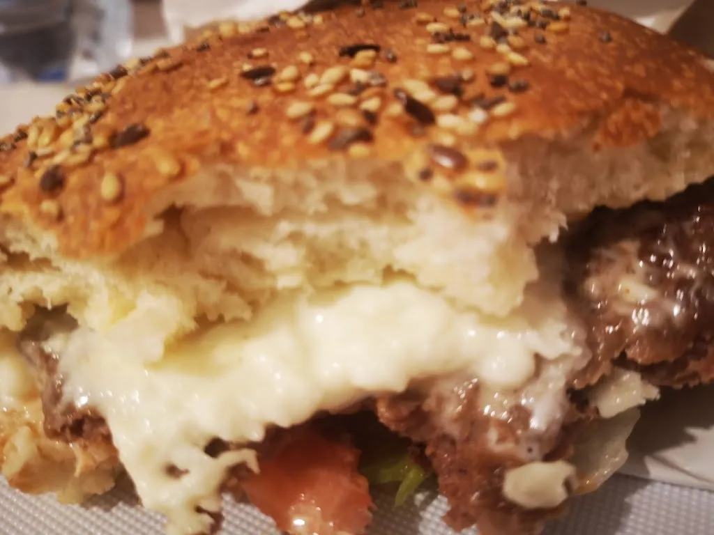 Ivan Licari_Wonderfood - Pizzeria Paninoteca_San Gavino Monreale_review