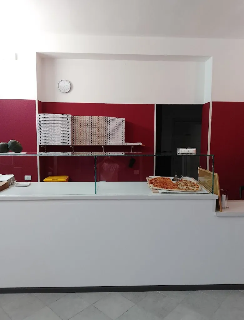 Maxi Pizza Santana restaurant in San Gavino Monreale