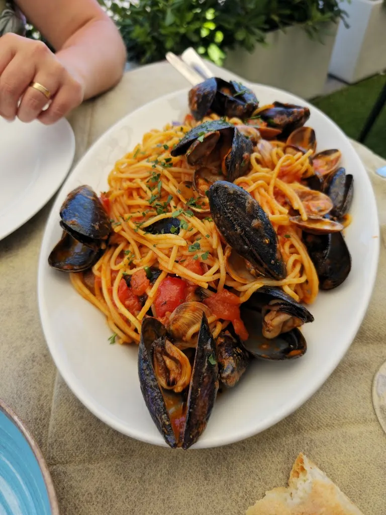 Leonel Rodrigues_Spaghò_Porto Torres_review