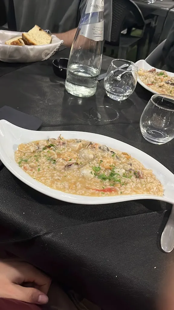 Matteo Ferraina_Biffy_Ginosa_review