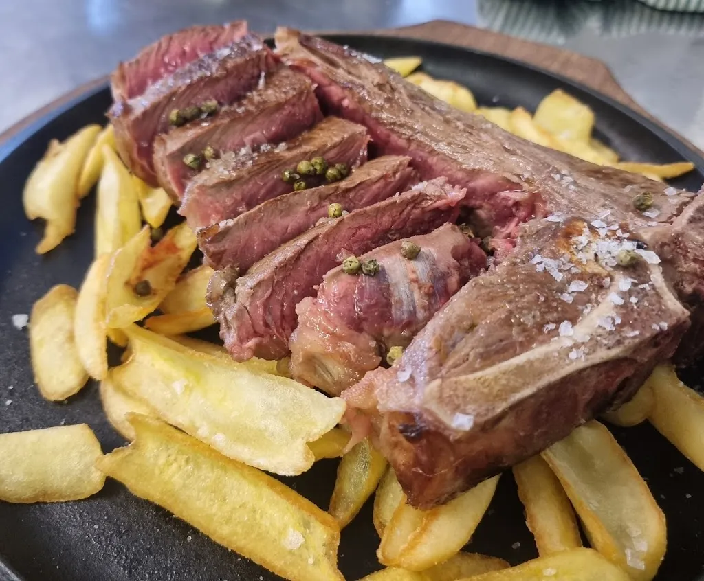 Lion Pub_Porto Torres_slider_image_2