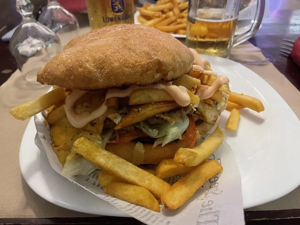 Lion Pub_Porto Torres_slider_image_3