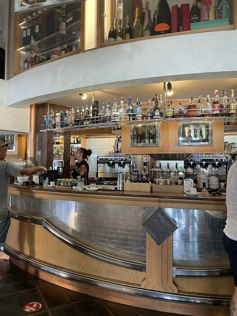 Bar Pasticceria Cristallo restaurant in Porto Torres