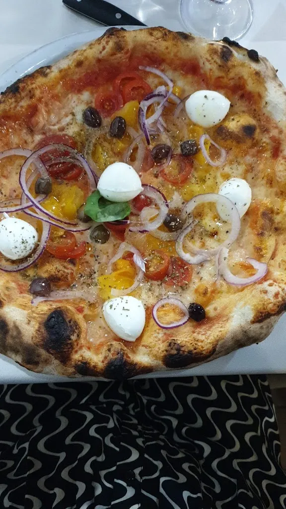 Emanuela Sanna_Pizzeria Sattas 2.0_Porto Torres_review