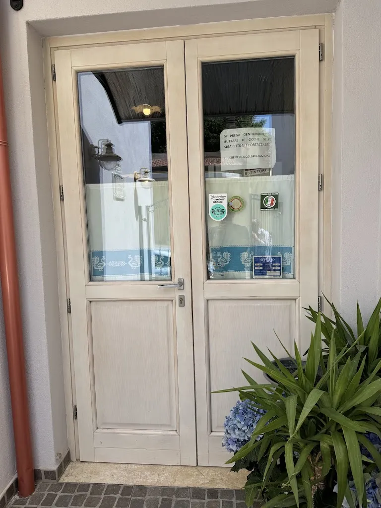 Filip Bolha_La Patigia_Porto Torres_review