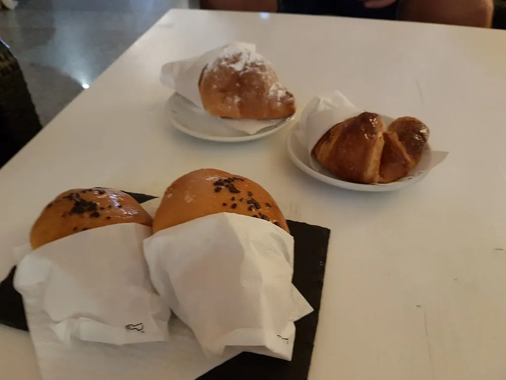 Jeje RN_BAR ARTEMISIA_Porto Torres_review