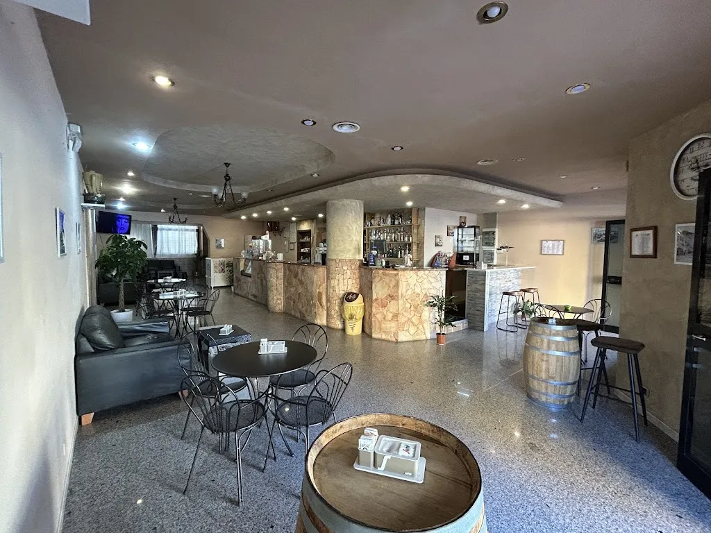 BAR ARTEMISIA restaurant in Porto Torres