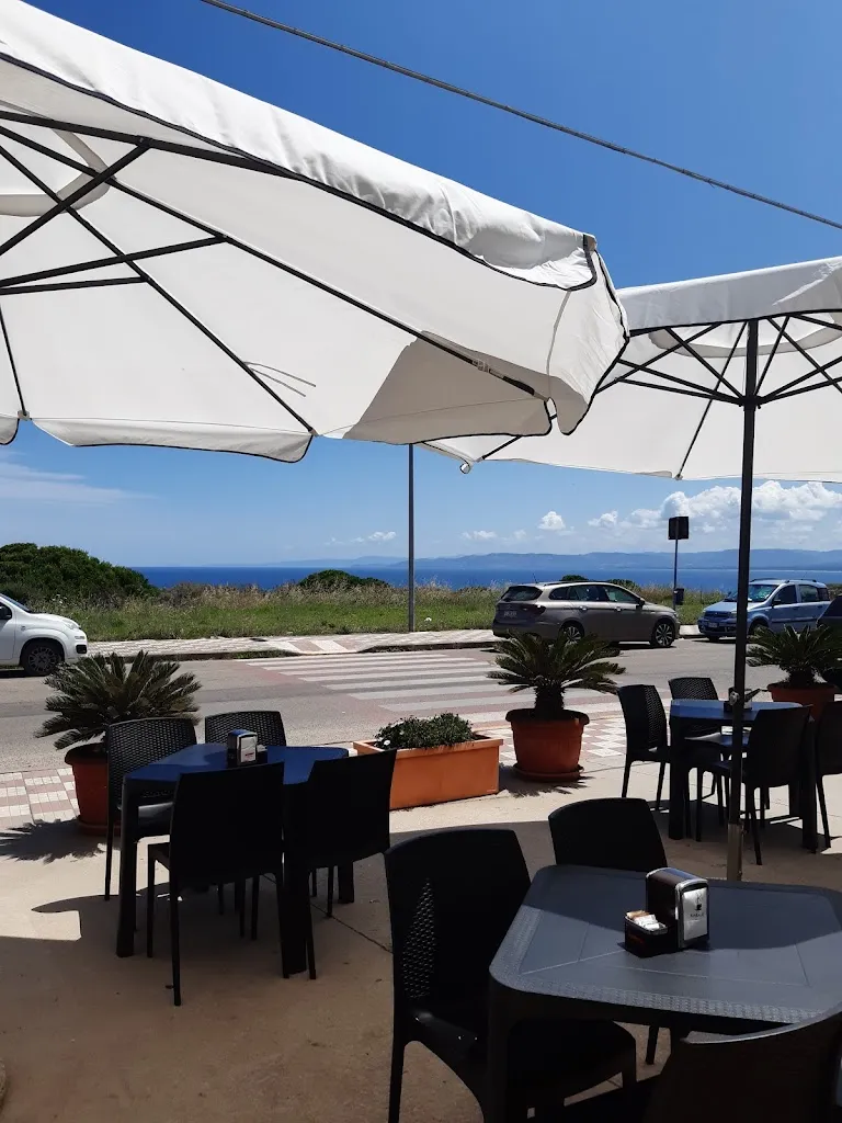 Bar gelateria il Golfo restaurant in Porto Torres