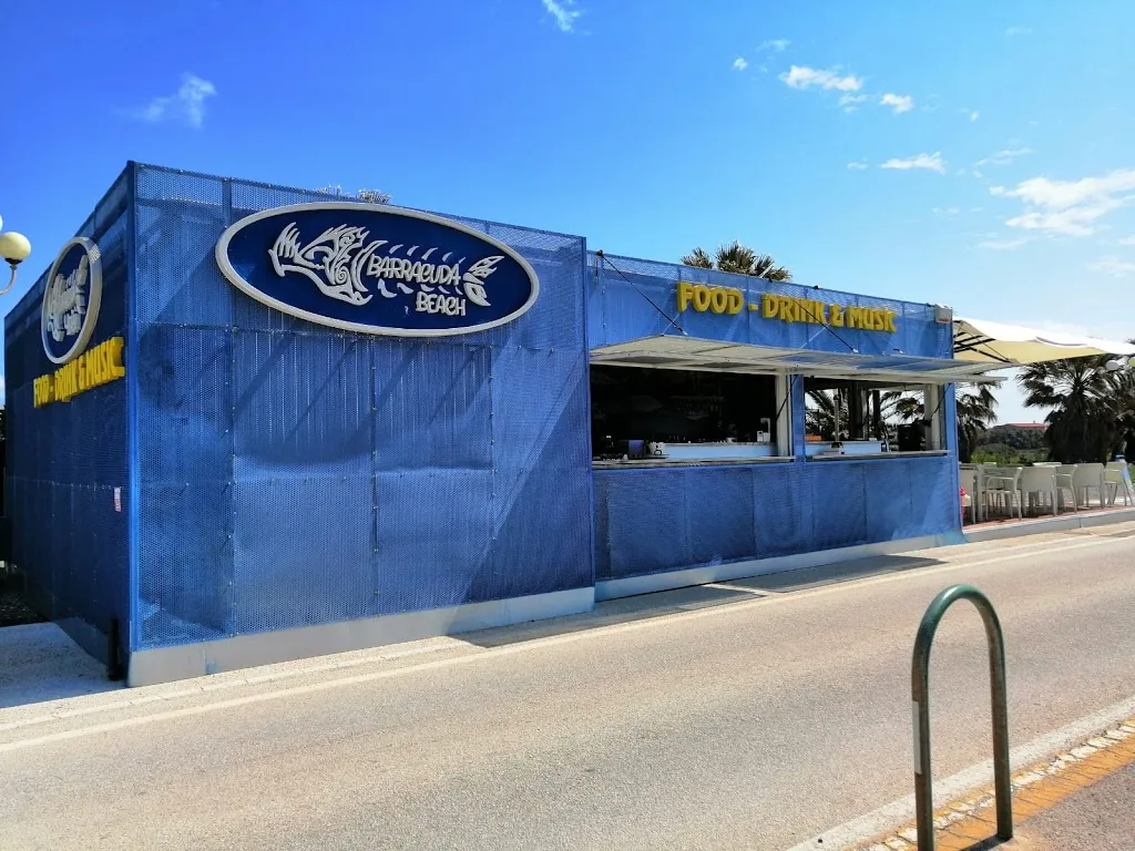 Bar ristorante Barracuda beach restaurant in San Vero Milis