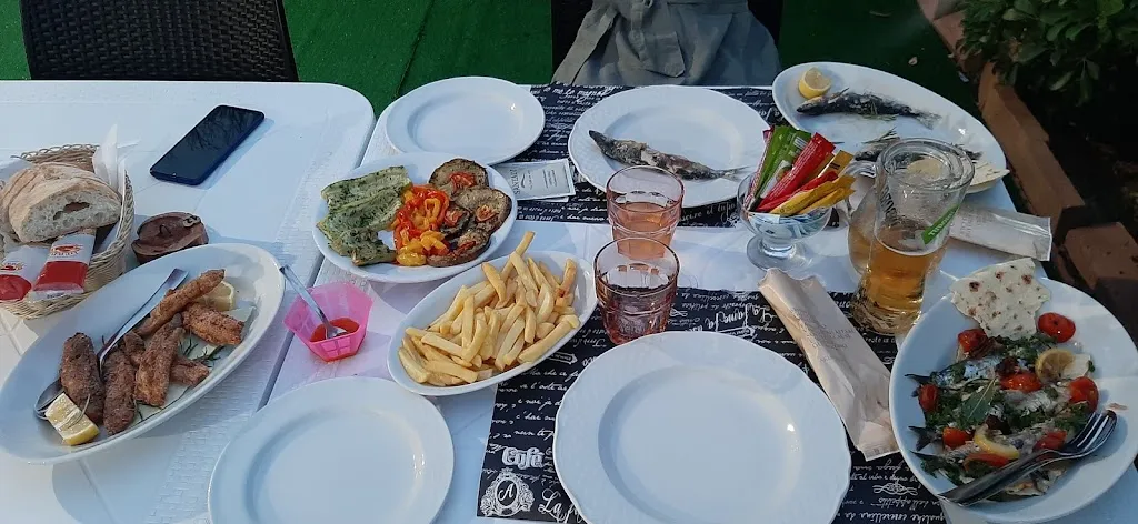 Rolandas Rovbutas_Hotel Sagittario_San Sperate_review