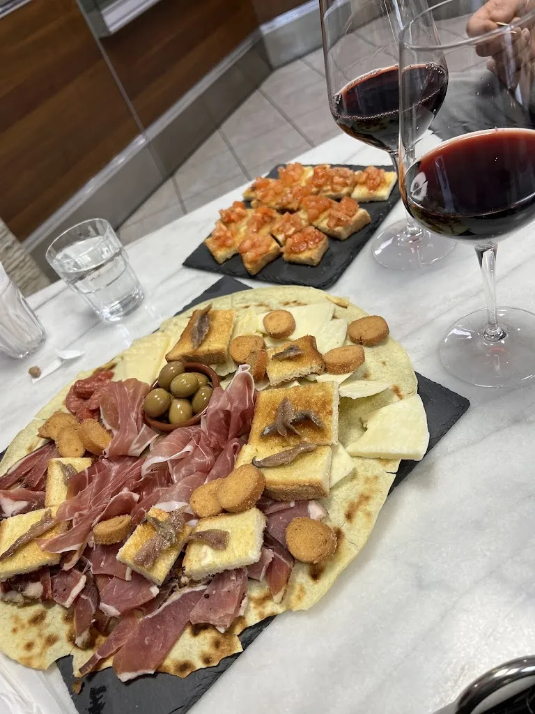 Menu_Bar La Maschera_San Sperate_image_1