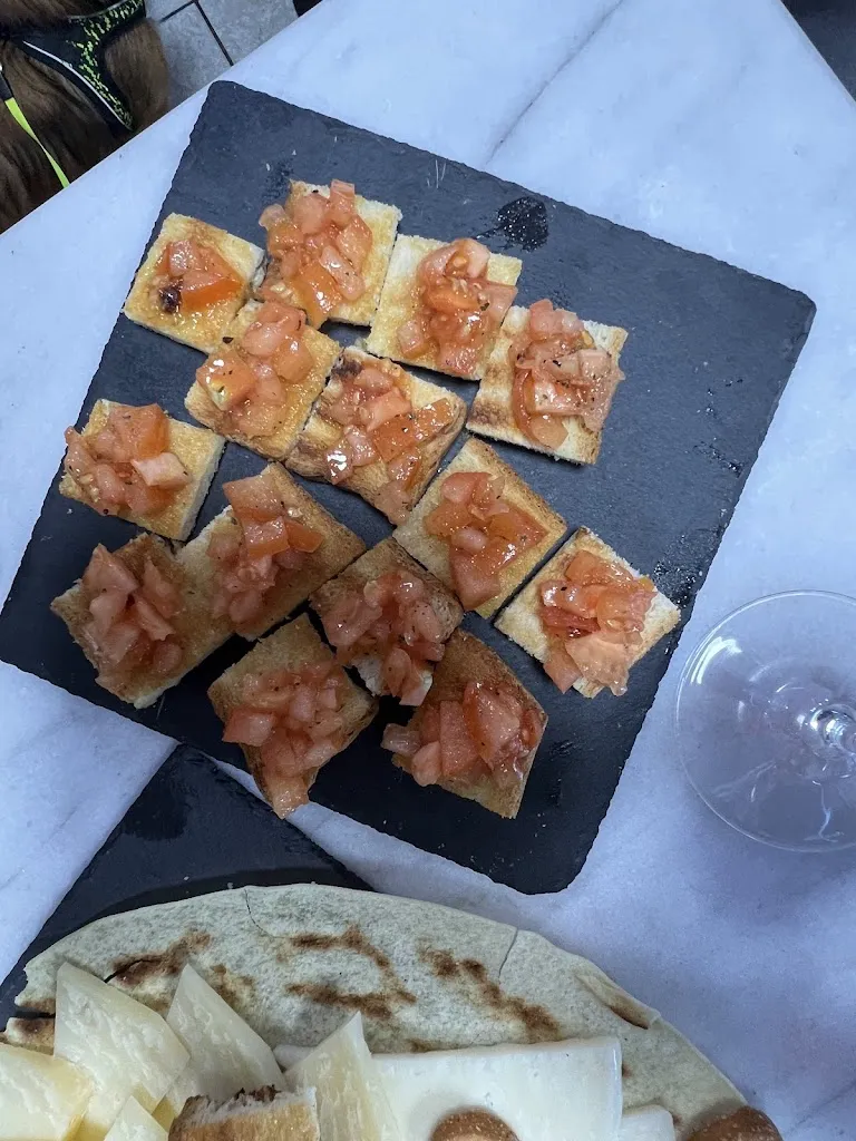 Menu_Bar La Maschera_San Sperate_image_4