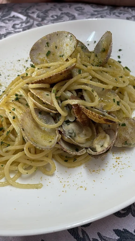 Eunhee Park_Trattoria Pizzeria Bar Fedalì_Santa Giusta_review