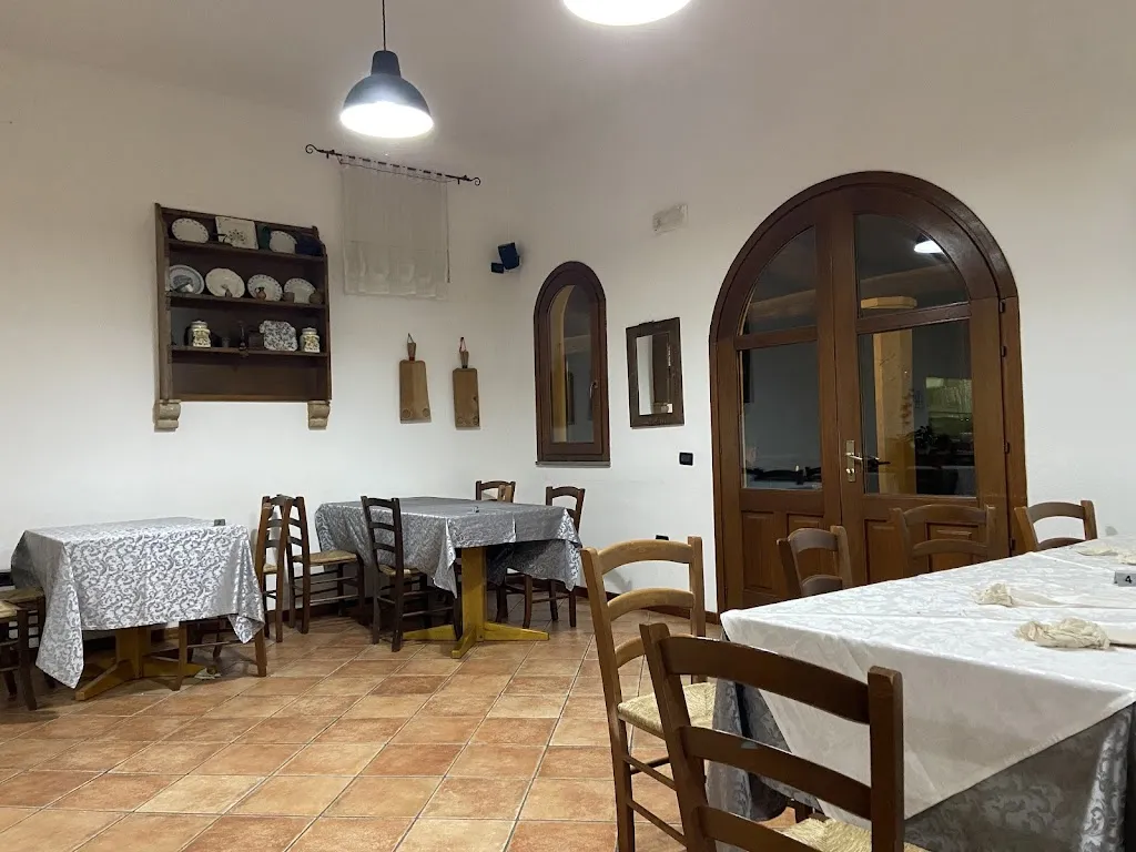 Pizzeria Zia Berta restaurant in Santa Giusta