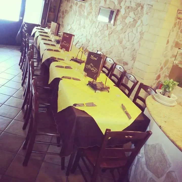 Pizzeria La Giara restaurant in Ginosa