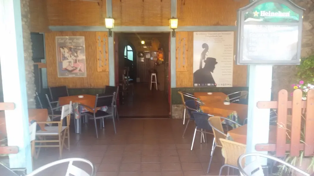 Scrich Caffe restaurant in Sant'Anna Arresi