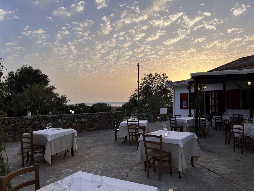 Sa Carrubedda restaurant in Sant'Anna Arresi