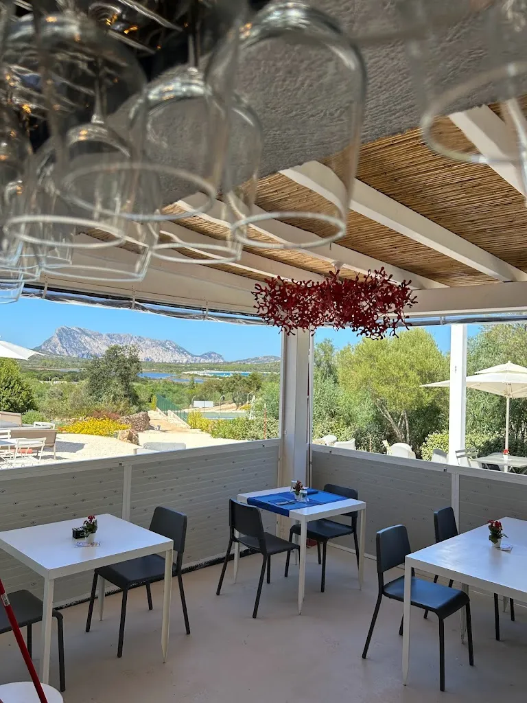 2b Bistrobar San Teodoro_San Teodoro_slider_image_1