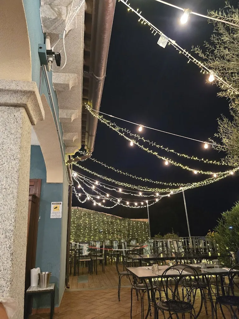 Vianello's Sardinian Street food_San Teodoro_slider_image_3